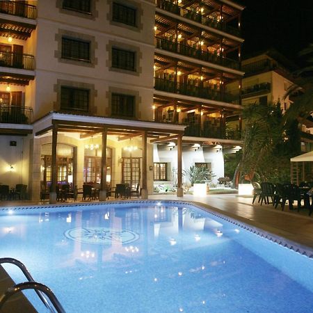Hotel La Carolina Lloret de Mar Ngoại thất bức ảnh