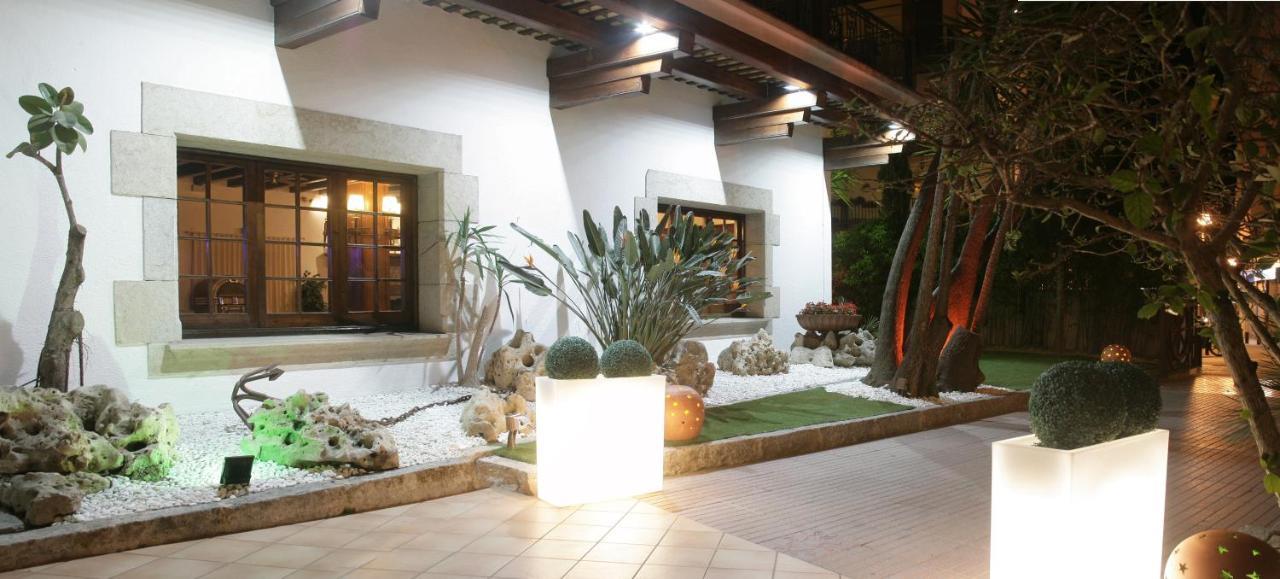 Hotel La Carolina Lloret de Mar Ngoại thất bức ảnh