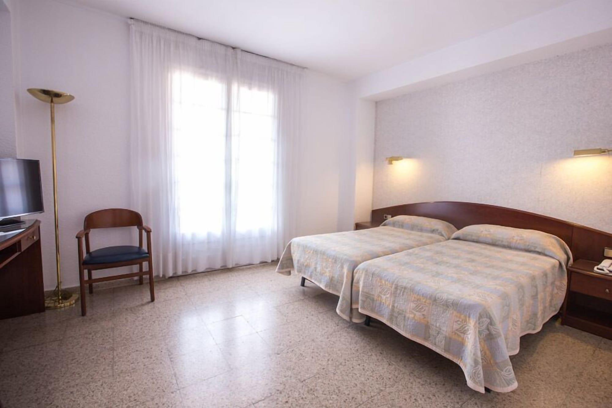Hotel La Carolina Lloret de Mar Ngoại thất bức ảnh
