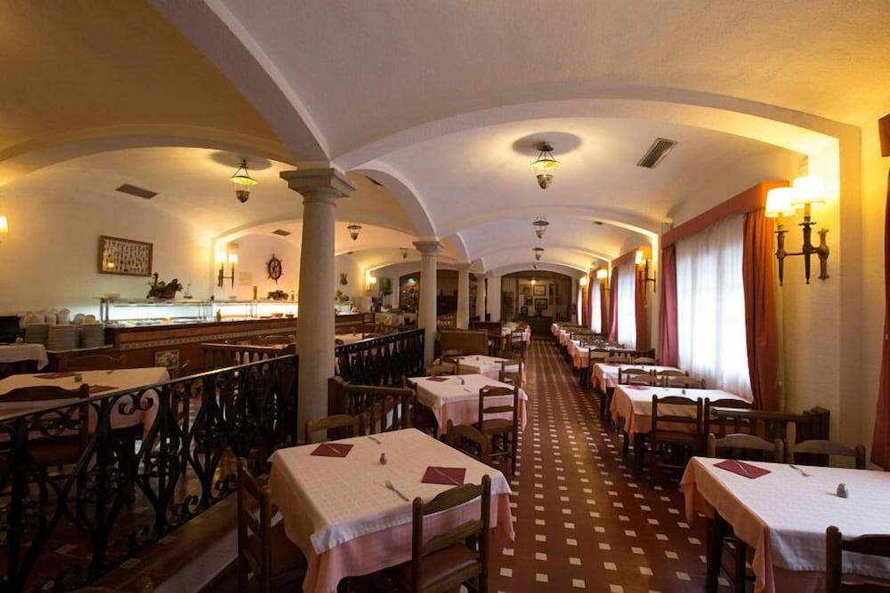 Hotel La Carolina Lloret de Mar Ngoại thất bức ảnh