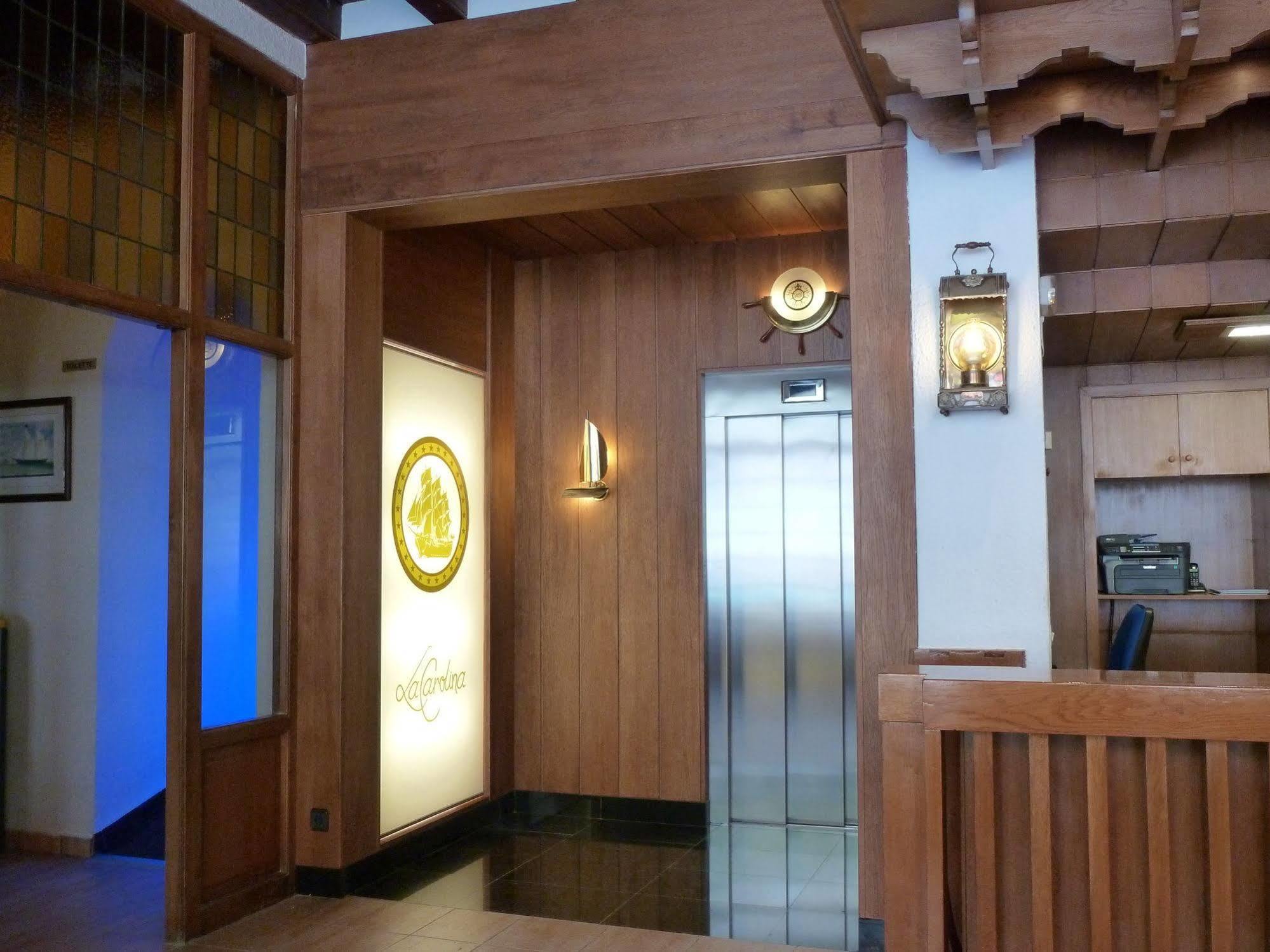 Hotel La Carolina Lloret de Mar Ngoại thất bức ảnh